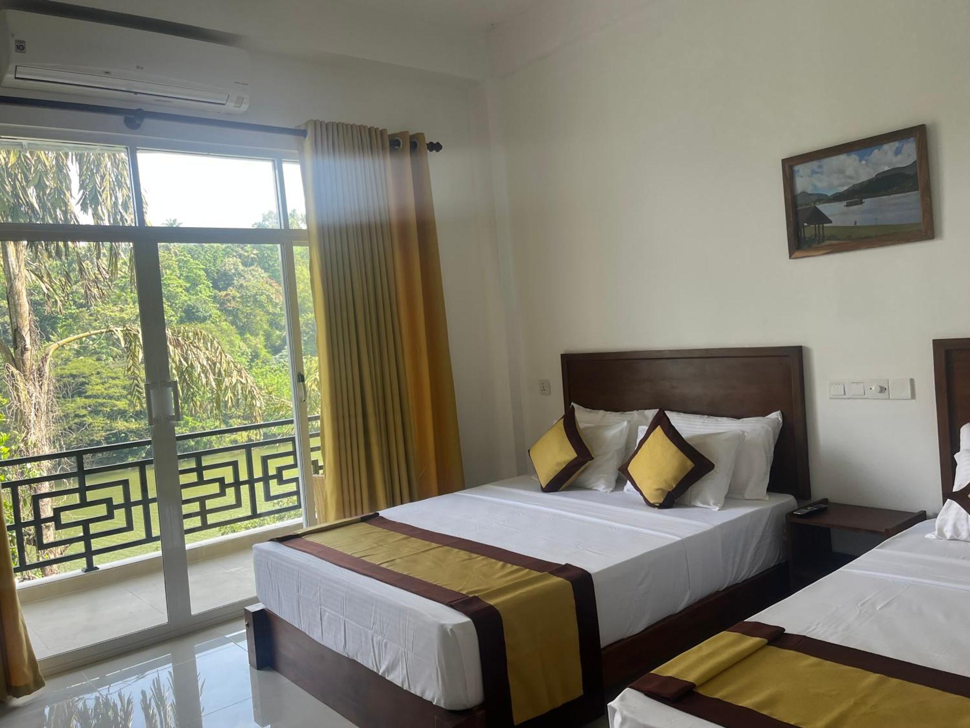 Kandy Rivers Edge Nature Resort Exteriér fotografie